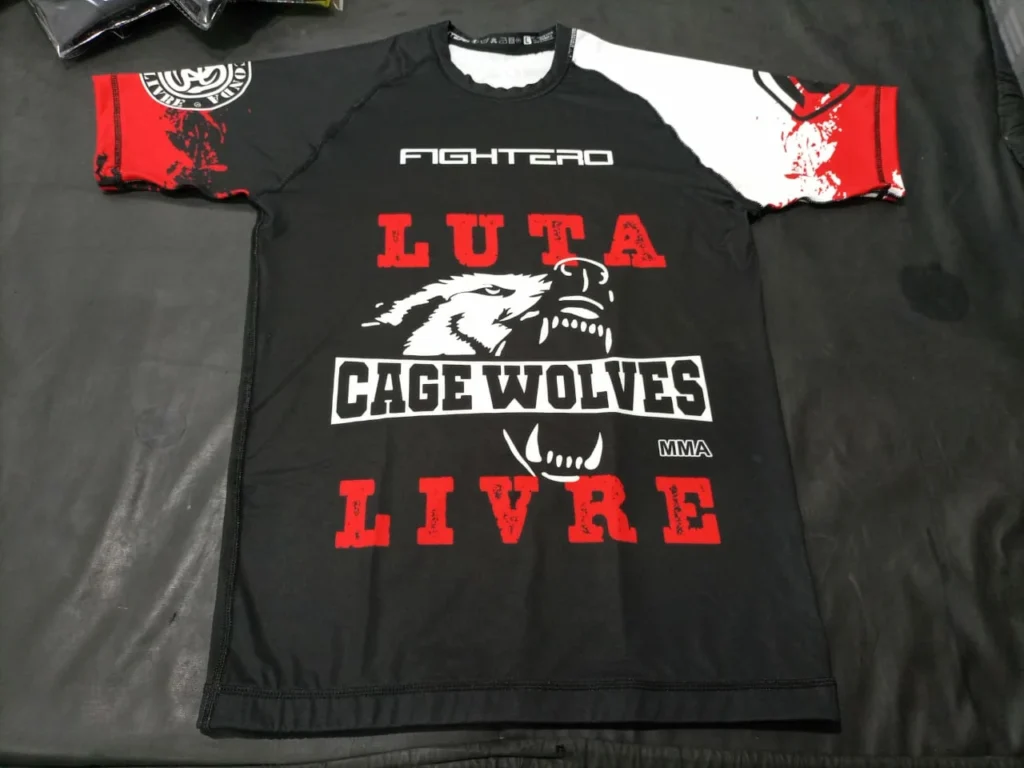 CAGE Wolves Rashguard